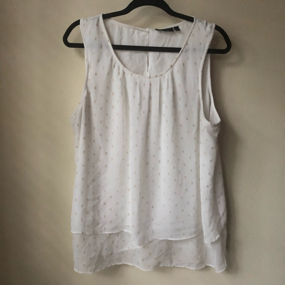 APT 9 white with gold accent blouse